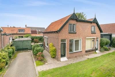 Woning Burgemeester van Akenwijk 3 Hendrik-Ido-Ambacht