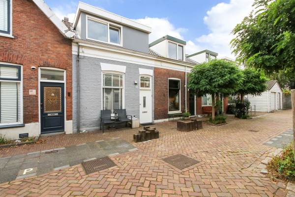 Woning Adriaan van Altenastraat 11 Dordrecht