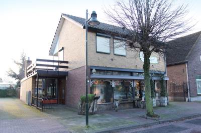 Woning Dorpsstraat 8 a- 8b Roggel