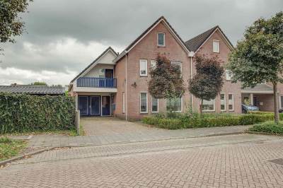 Woning Lijsterbeslaan 1 Rouveen