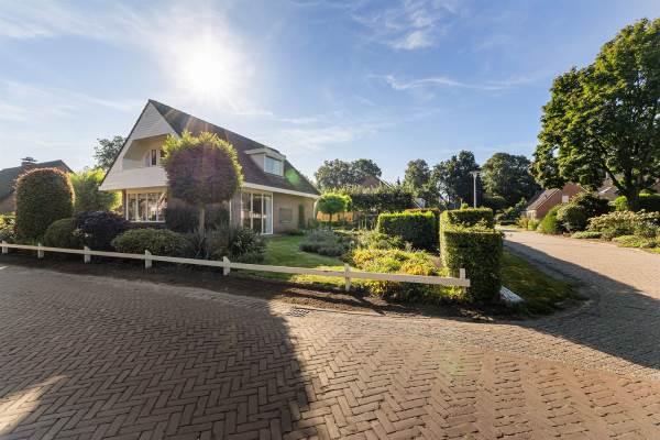 Woning Hakstee 14 Wachtum