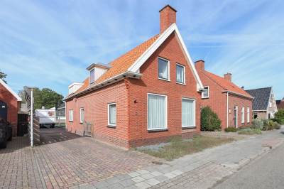 Woning Hoofdweg 144 Wagenborgen
