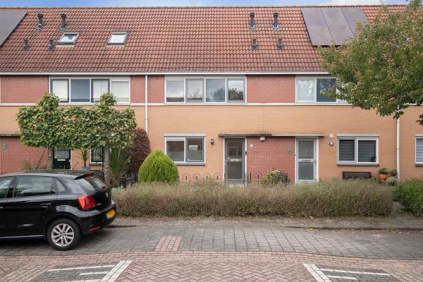 Woning Adrienne Solserstraat 80 Almere