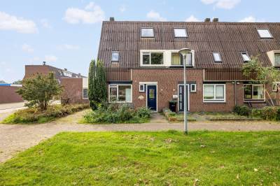 Woning Bosgouw 230 Almere