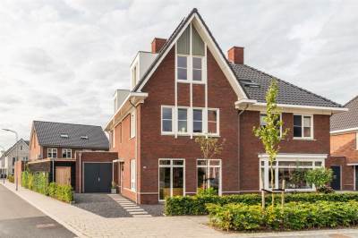 Woning Prof dr J E Bogaerslaan 8 Kesteren