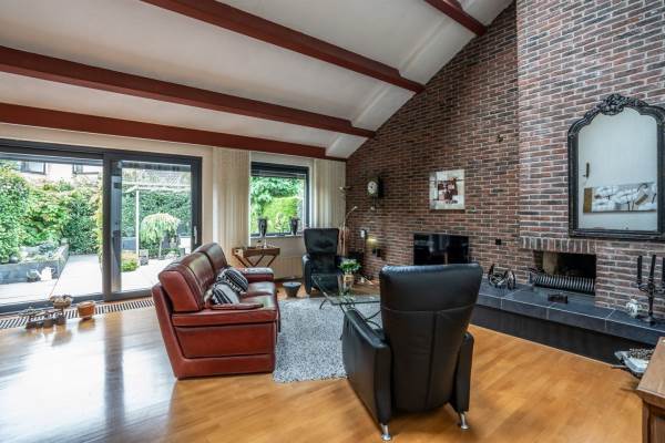 Woning Roestuin 5 Hendrik-Ido-Ambacht