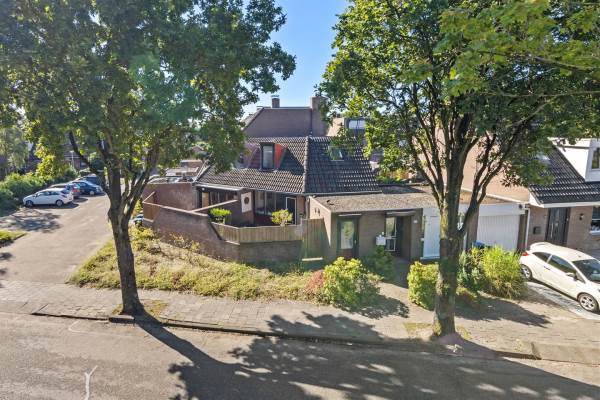 Woning Koraaldijk 121 Roosendaal