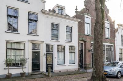 Woning Voorstraat 10 Sommelsdijk