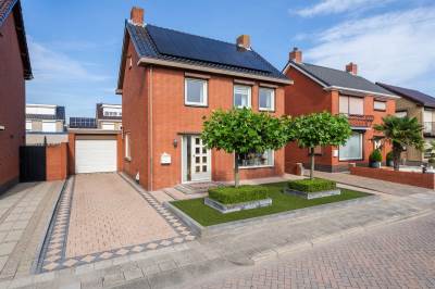 Woning Kamperfoeliestraat 8 St. Willebrord