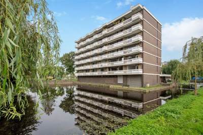 Woning John F. Kennedyplantsoen 1 Voorschoten