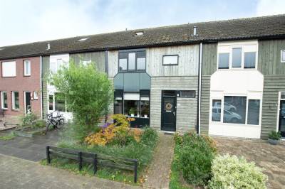 Woning Dorus Rijkersstraat 28 Genemuiden