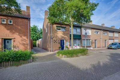 Woning van Boutershemstraat 11 Rucphen