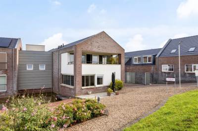 Woning Krommedijk 1c Zuidland