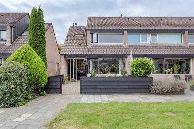 Woning Pieter Dekkerstraat 12 Winkel