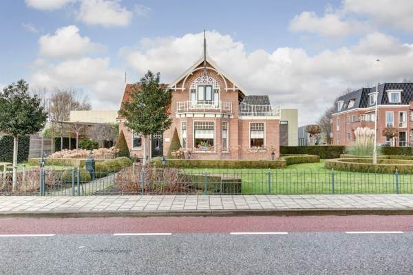 Woning Dorpsstraat 111 Zwaag
