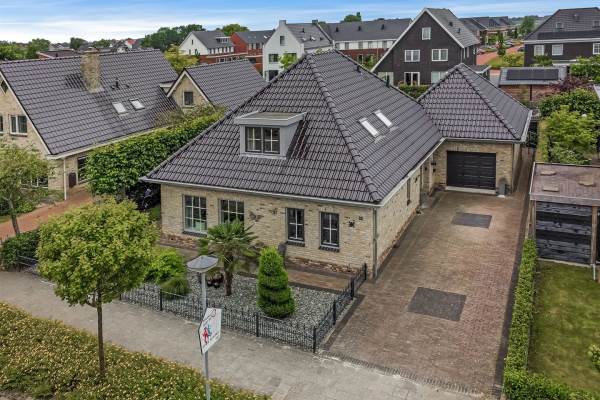 Woning Rietzanger 11 Hoogkarspel