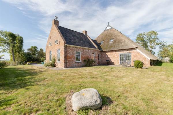 Woning Nutweg 1 Den Horn
