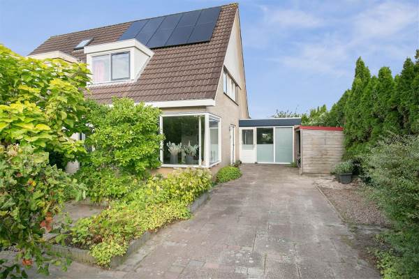 Woning Esdoornstraat 19 Noordhorn