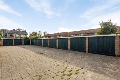 Garage van Vredenstraat 39 G1- 11 Deventer