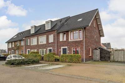 Woning Westeinde 14 Broek op Langedijk