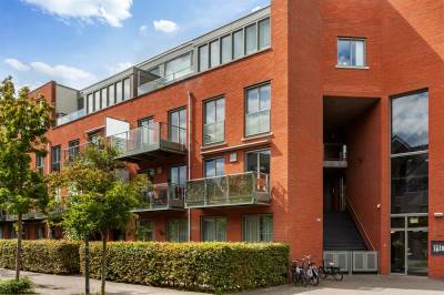 Woning Dichtershof 49 Weesp