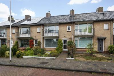 Woning Irenestraat 17 Halfweg