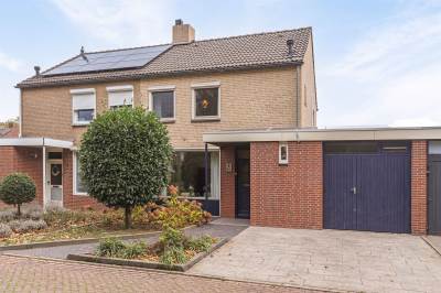 Woning Willem van Gulikstraat 2 Baarlo (LI)