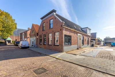Woning Kerkstraat 8 Almkerk