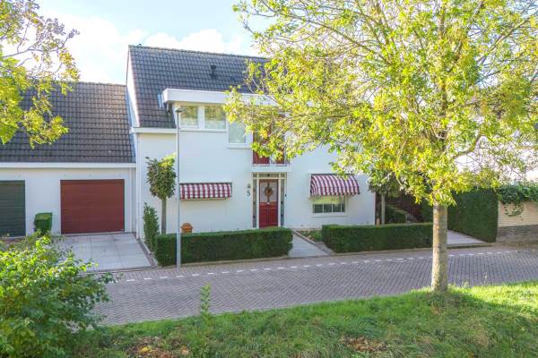 Woning Perzikkruid 5 Voerendaal