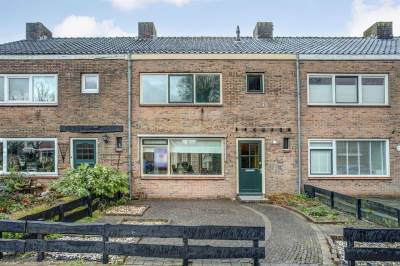 Woning Kastanjelaan 50 Zuid-Scharwoude