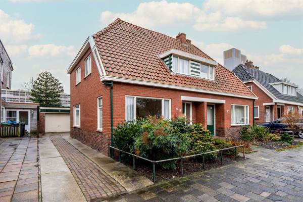 Woning Sportterreinstraat 8 Hoogezand
