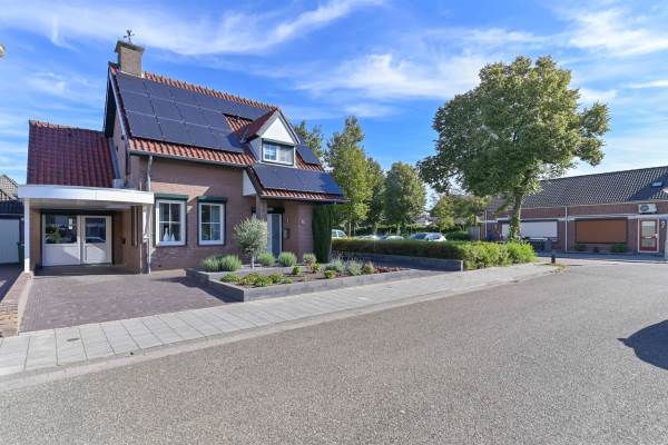 Woning Heyencamp 74 Reuver