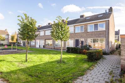 Woning Van Goghlaan 184 Roosendaal