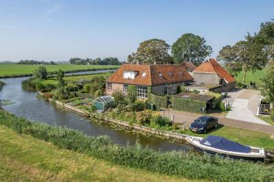 Woning Fiifhús 14 Wolsum