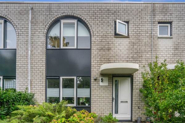 Woning Betsy Perkstraat 5 Hoofddorp