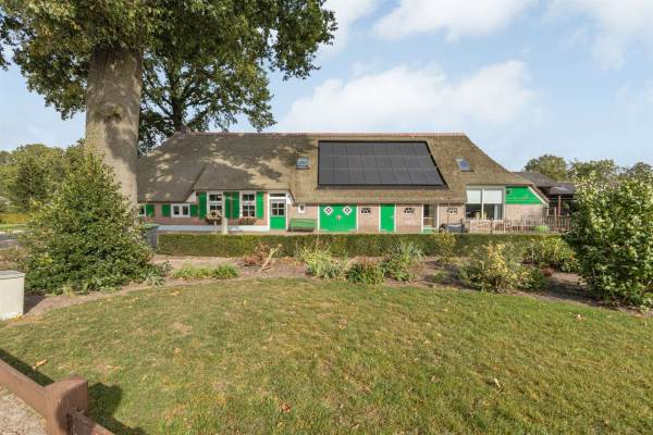 Woning Oude Rijksweg 479 + 479a Rouveen