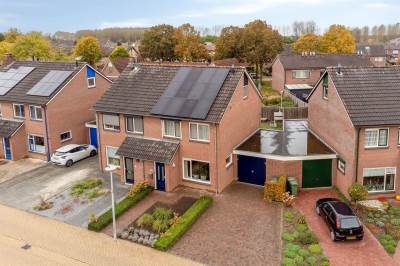 Woning Leeuwencamp 7 Baak