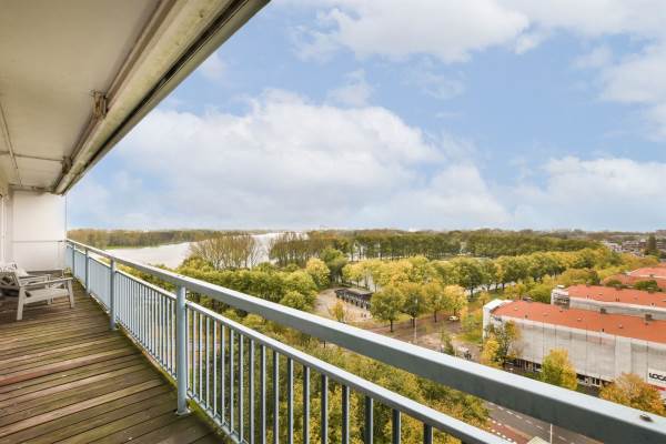 Woning Burgemeester Hogguerstraat 1133 Amsterdam