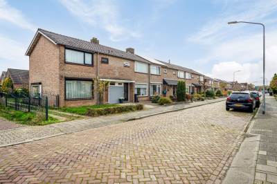 Woning Herdenkingsstraat 64 Weurt