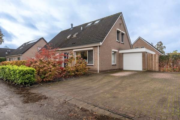Woning Kerkstraat 17 Meeden