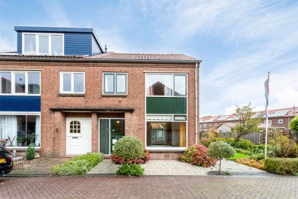 Woning Meidoornstraat 10 Roelofarendsveen