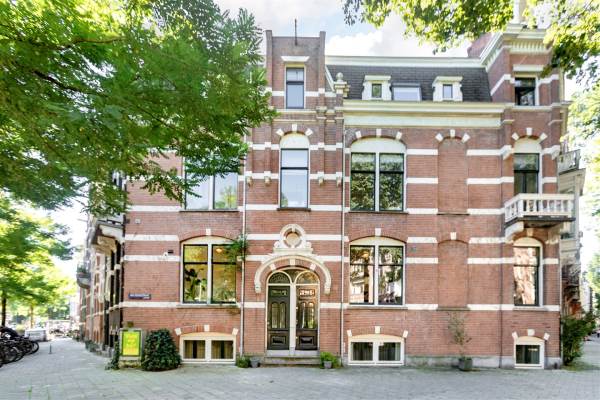 Woning Van Eeghenstraat 151 Amsterdam