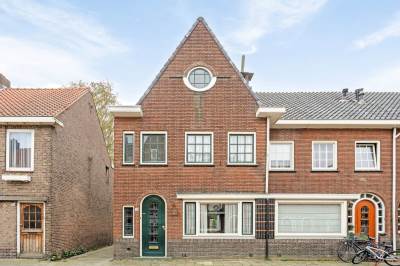 Woning Jan Maurits van Nassaustraat 28 Tilburg