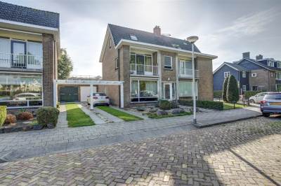 Woning Wilhelminasingel 5 Hendrik-Ido-Ambacht