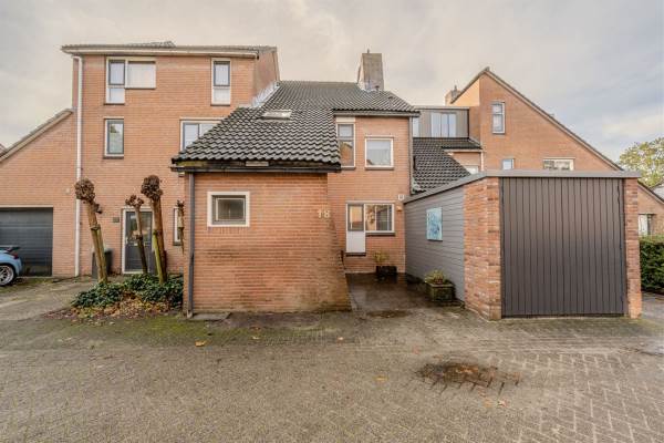 Woning Hooizolder 18 Oud-Beijerland