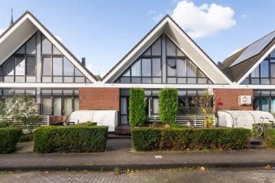 Woning Dr. Marga Klompéhof 13 Reeuwijk