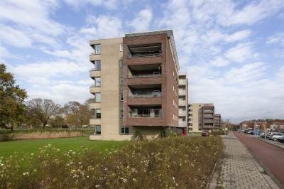 Woning Lokkertsemolenweg 184 Hoogvliet Rotterdam
