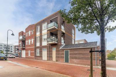 Woning Roelofoever 24 Roelofarendsveen