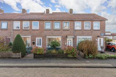 Woning Ina Boudier-Bakkerstraat 18 Vianen (UT)
