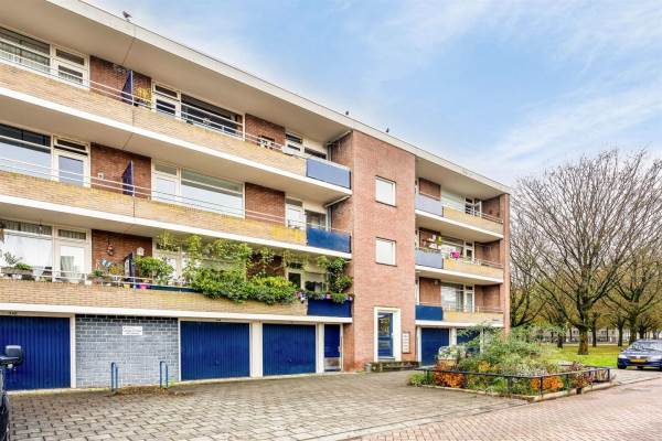 Woning Azuurweg 350 Tilburg